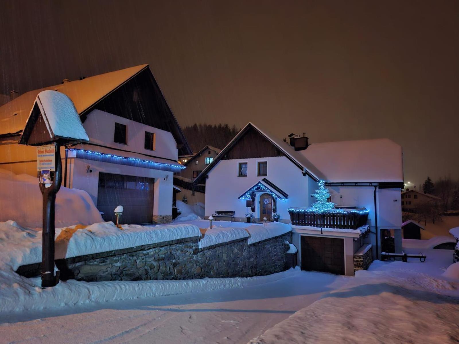 Apartmany - Privat Pacholik Rokytnice nad Jizerou Buitenkant foto